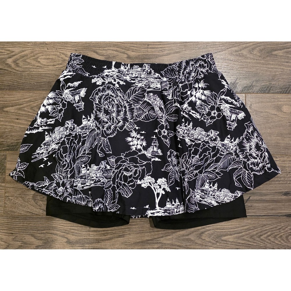 Women's sz M‎ Maaji Black White Toile Floral Activewear Skort Built-in Shorts